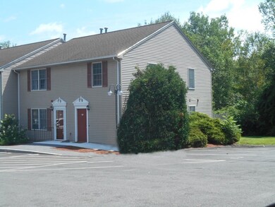 8 Oliver St unit J, Haverhill, MA 01832 - photo 2
