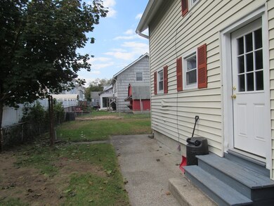 65 Emerald St unit 65, Easthampton, MA 01027 - photo 4