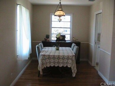 Dinning Area Next to Kitchen