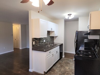 77 Regency Park Dr unit 77, Agawam, MA 01001 - photo 5