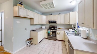 123 Fairview Dr, Dingmans Ferry, PA 18328 - photo 7