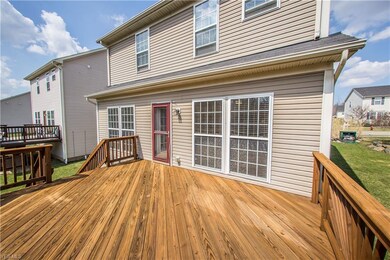 Amazing deck, perfect for entertaining and enjoyin