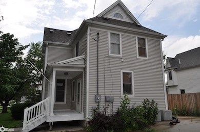 804 N Clark St, Carroll, IA 51401 - photo 7