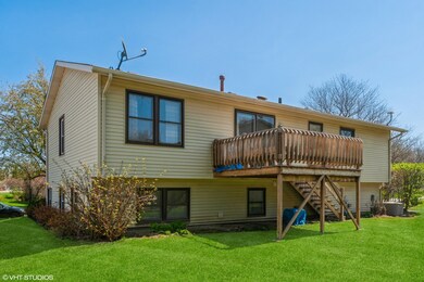 361 Red Bud Place, Buffalo Grove, IL 60089 - photo 2