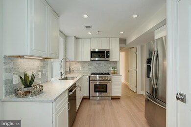 1330 Vermont Ave NW unit 1, Washington, DC 20005 - photo 4