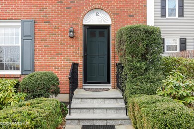 12 Greenwich Hills Dr unit 12, Greenwich, CT 06831 - photo 3