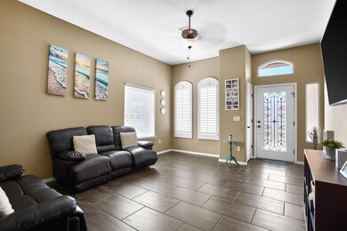 13483 Hazelwood St, Horizon City, TX 79928 - photo 5