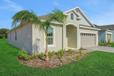 760 Sunshower Dr, Lady Lake, FL 32159 - photo 2