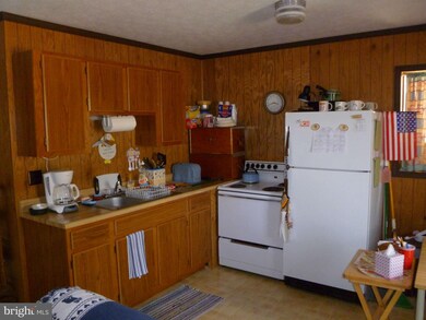 635 Snyders Ridge Rd, Mathias, WV 26812 - photo 5