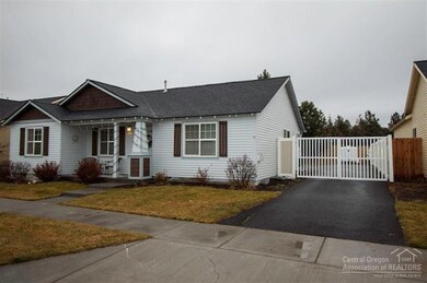 61356 Woodbury Ln, Bend, OR 97702 - photo 2