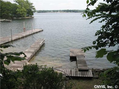Waterfront/Dock/Pier