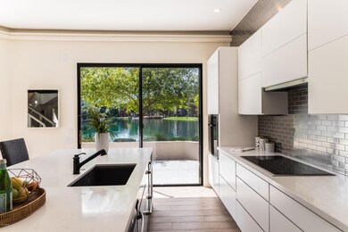 8989 N Gainey Center Dr Views-6