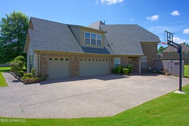 Hommati.com-4287_Abele_Cove_MS-07-01-202