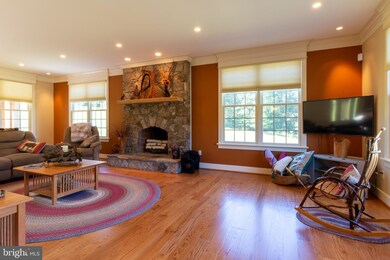 16480 Cacapon Rd, Great Cacapon, WV 25422 - photo 7