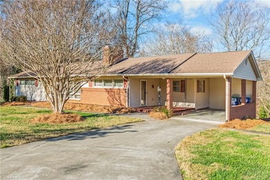 405 Academy St, Rural Hall, NC 27045 - photo 3