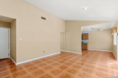 1005 Earle St, San Marcos, TX 78666 - photo 4