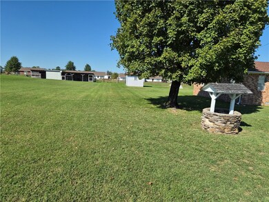 504 W 6th St, Green Forest, AR 72638 - photo 6