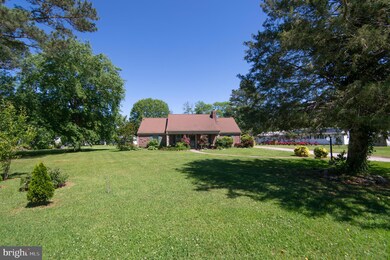 2303 Hambrooks Blvd, Cambridge, MD 21613 - photo 2