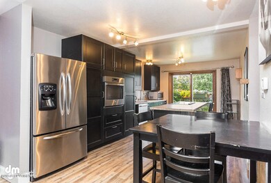 Kitchen_IMG_6629-SMALL