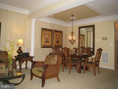 25251 Nesting Square, Chantilly, VA 20152 - photo 5