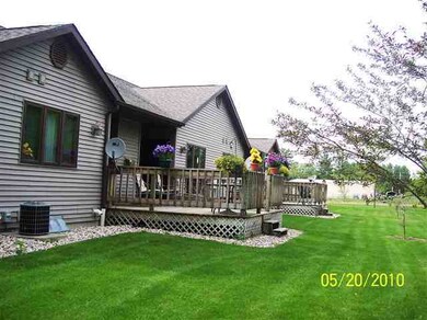 494 N Cedar St, Adams, WI 53910 - photo 3