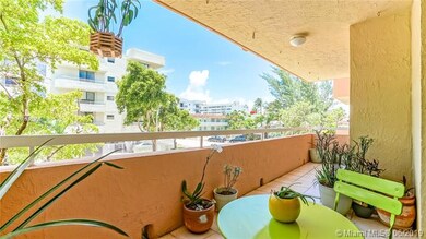 8101 Byron Ave unit 208, Miami Beach, FL 33141 - photo 3