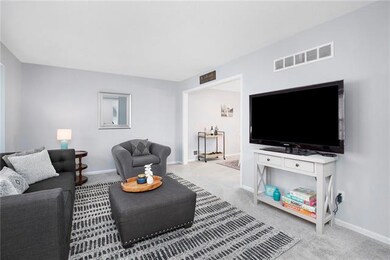 13111 W 100th St, Lenexa, KS 66215 - photo 7