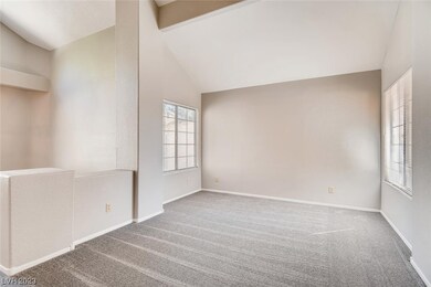 9620 Blowing Sand Cir, Las Vegas, NV 89117 - photo 3