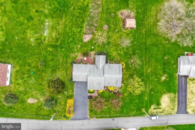 83 Wilcox Rd, Boyertown, PA 19512 - photo 5