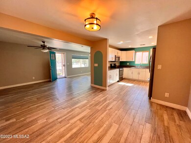 3855 N Tyndall Ave, Tucson, AZ 85719 - photo 3