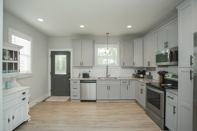 396 Parkside Cir, Lebanon, TN 37087 - photo 5