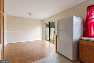 12331 Bonfire Dr, Reisterstown, MD 21136 - photo 5