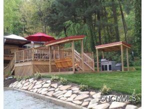 Multi-level decking
