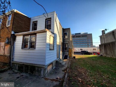 421 S 5th St, Camden, NJ 08103 - photo 5