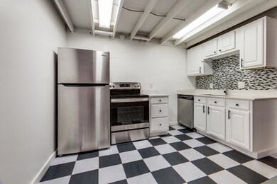 2007 S Ervay St unit 2011, Dallas, TX 75215 - photo 6