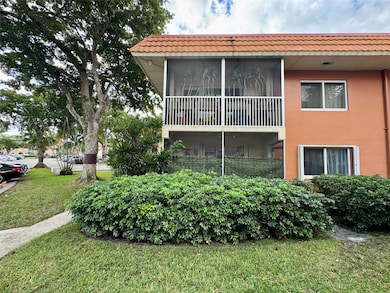 119 NE 19th Ct unit 205G, Wilton Manors, FL 33305 - photo 3