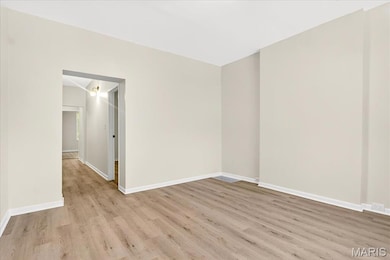 4045 Russell Blvd unit 1, Saint Louis, MO 63110 - photo 5