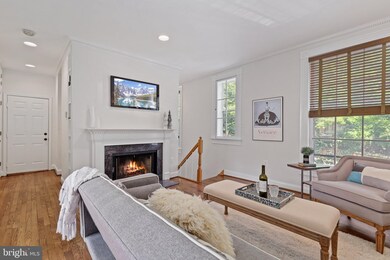 1632 30th St NW unit 1, Washington, DC 20007 - photo 2