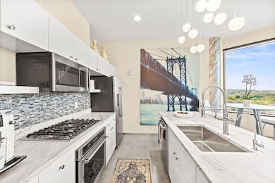 Cloud 9 at Sky Flats unit 918, Minnetonka, MN 55343 - photo 5