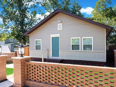 2514 Highland Place, Indianapolis, IN 46208 - photo 2