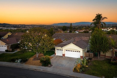 5166 Via Portola, Oceanside, CA 92057 - photo 3