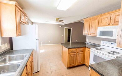 1100 N 31 1 2 St, Paragould, AR 72450 - photo 6