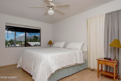 136 E Pastime Rd, Tucson, AZ 85705 - photo 7