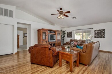 10436 E Crescent Ave, Mesa, AZ 85208 - photo 5