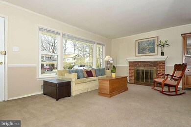 2225 Primrose Dr, Falls Church, VA 22046 - photo 2