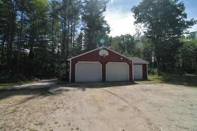 18 Dostie Dr, Mechanic Falls, ME 04256 - photo 2