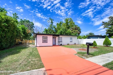 9755 Hogan Rd, Jacksonville, FL 32246 - photo 4