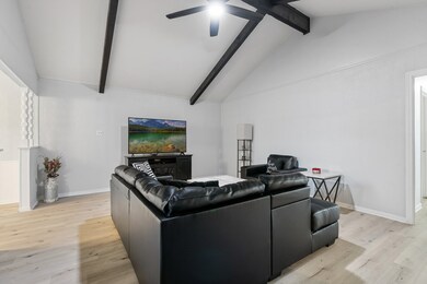 2110 Beaver Bend Rd, Houston, TX 77088 - photo 5