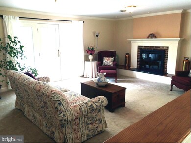 9819 Gordon Ct, Walkersville, MD 21793 - photo 3