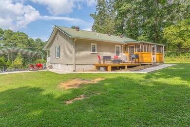154 Lake Howard-14